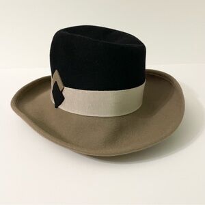 Vintage Anita Pineault Two-Tone Womens Fedora Hat